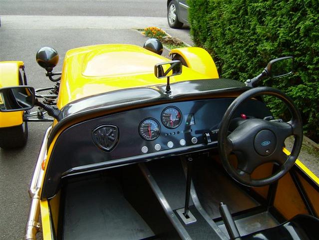 Rescued attachment DASH AND AEROSCREEN (Medium).JPG